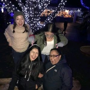 Meet your Posher, Leslie